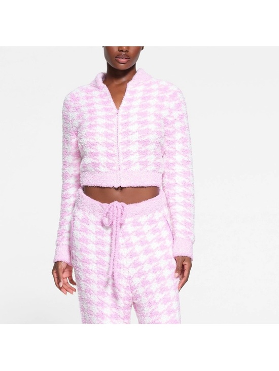 SKIMS Sweaters - NWT Skims Cozy Knit Zip Up in Petal Houndstooth